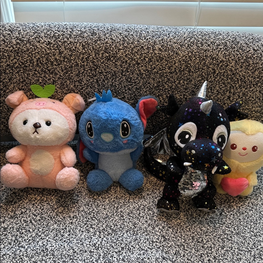 ✨Adorable Plush Toy Set - Clean & Like New, 4 Pieces✨